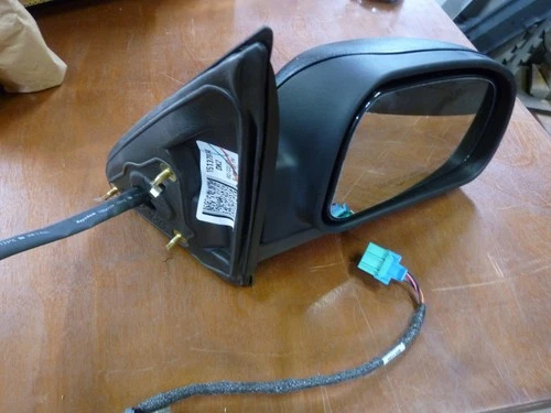 OEM GM 15137974 Right Side Rear View Mirror