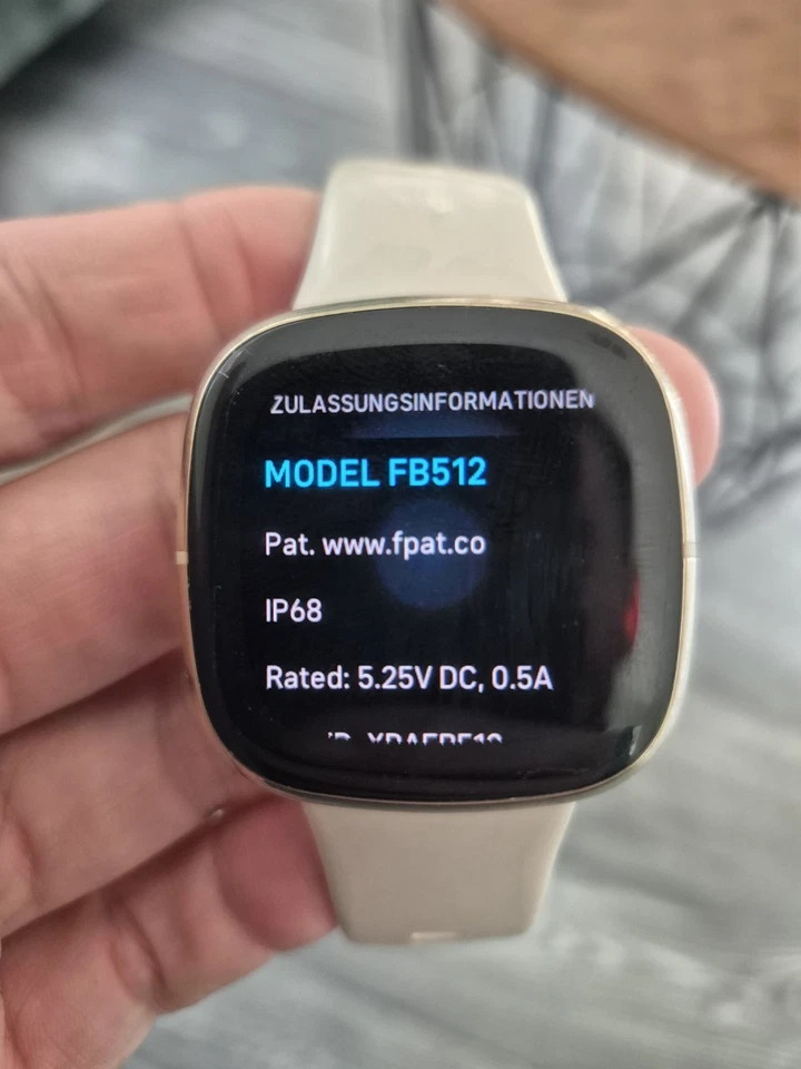 Fitbit Sense 2 Gold Model FB512 mit Ladekabel - Bild 2 von 3