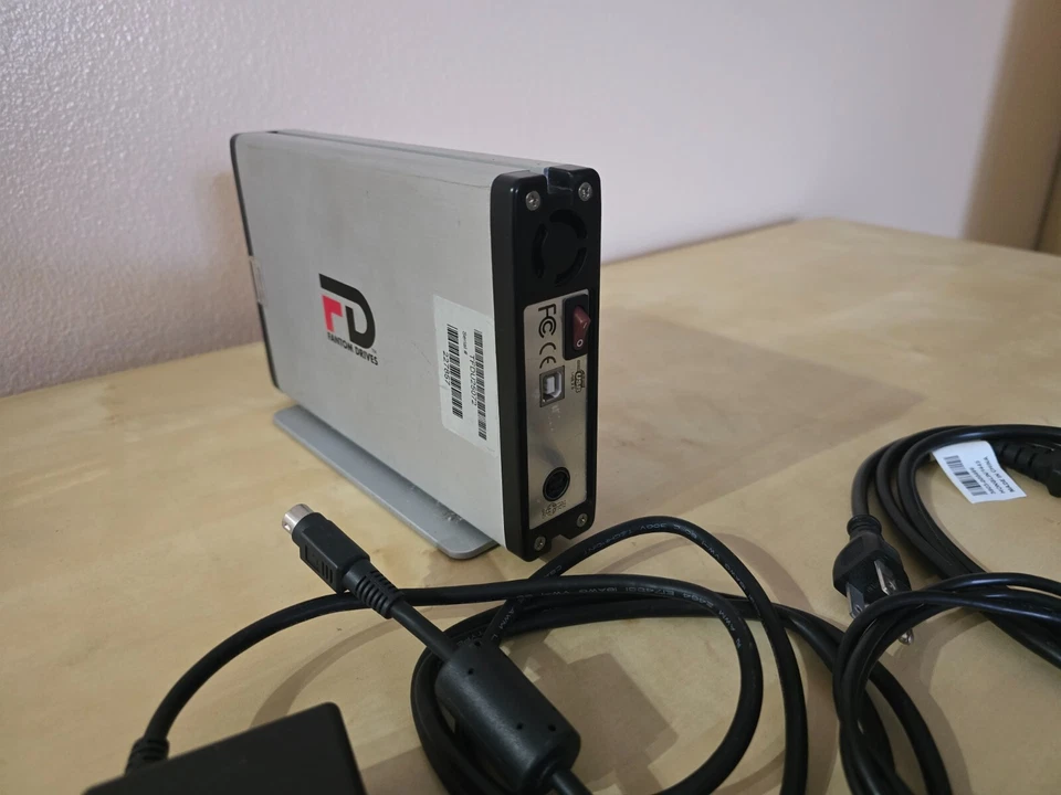 Fantom External Drive 250GB USB 2.0 Model TFDU25072 - Image 2 of 4