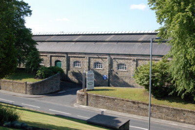 Photo 6x4 Alnwick station, now Barter Books (7) Looking south at the nort c2009