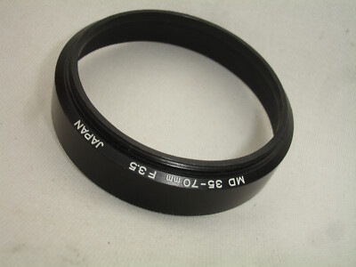 MINOLTA MD 35-70mm / 3.5 LENS HOOD for manual focus lens , Genuine SCREW IN