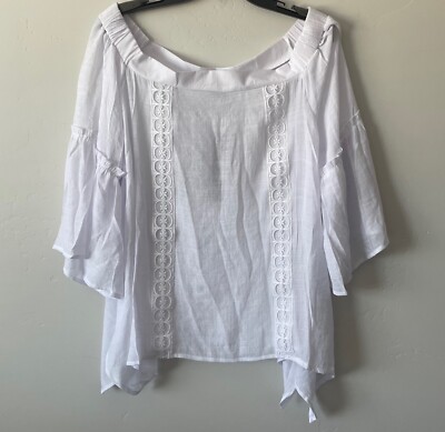 NWT Unique Spectrum White Off The Shoulder  Asymmetric Hem Top Plus Size 3X