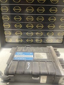 VW POLO II FL 1.8 B  ECU MOTORSTEUERGERÄT 0261200253  030906026A BOSCH