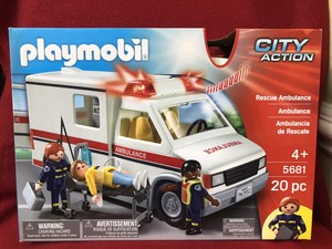 playmobil ambulance 5681