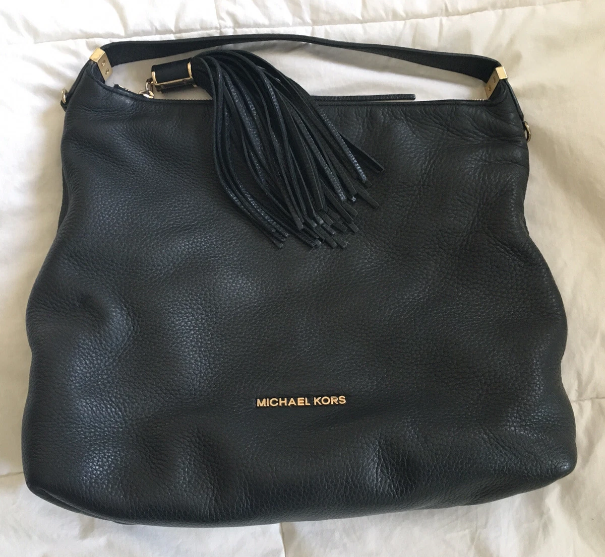 Michael kors hotsell black hobo purse