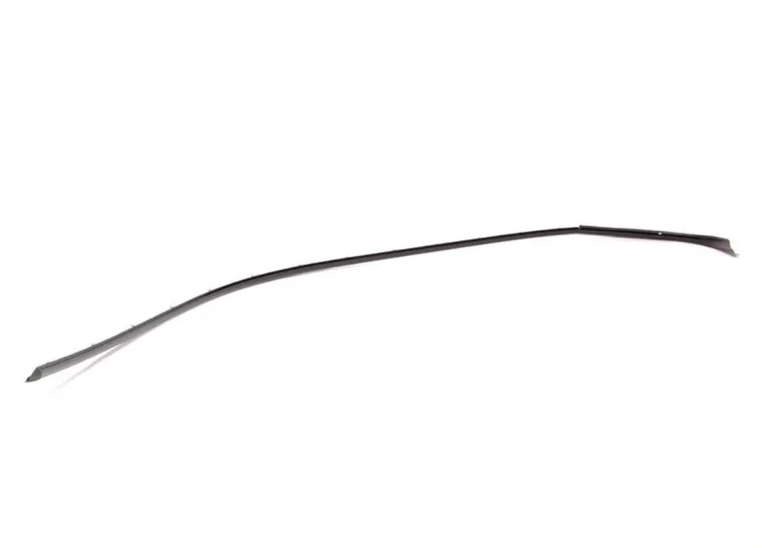 NEW BMW 3 E90 RIGHT TRIM STRIP SIDE FRAME 7220198 51357220198 