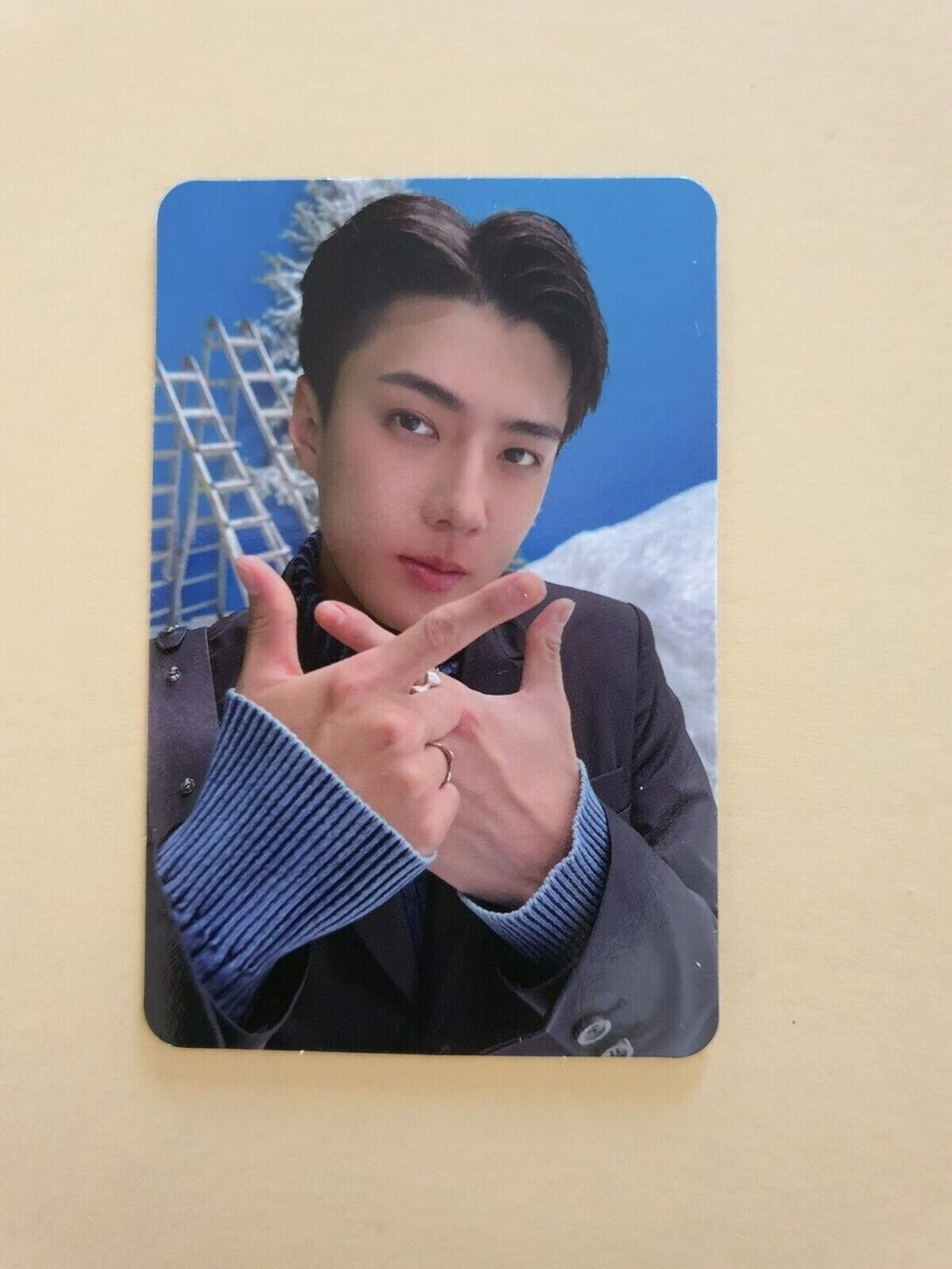 2022 Winter SMTOWN : SMCU Palace EXO Official Photocard