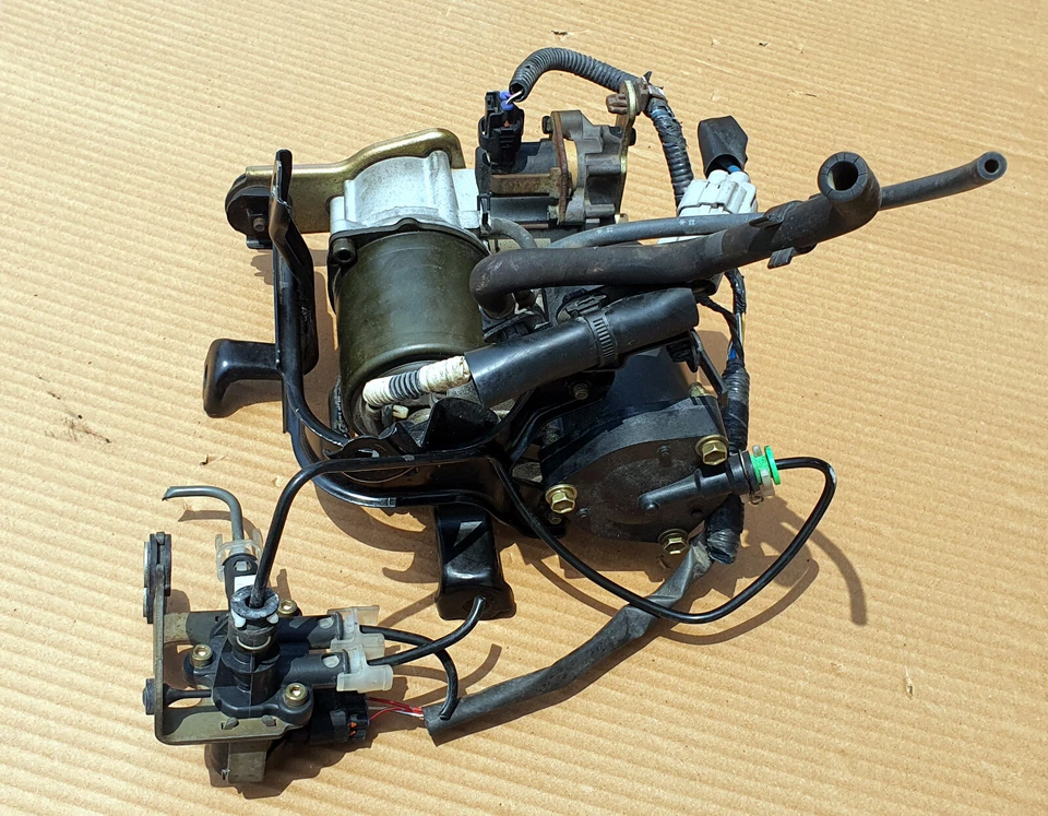 Control de altura del compresor de suspensión neumática Lexus LS430 01-06 48910-50050 OEM usado Foto 3 de 4