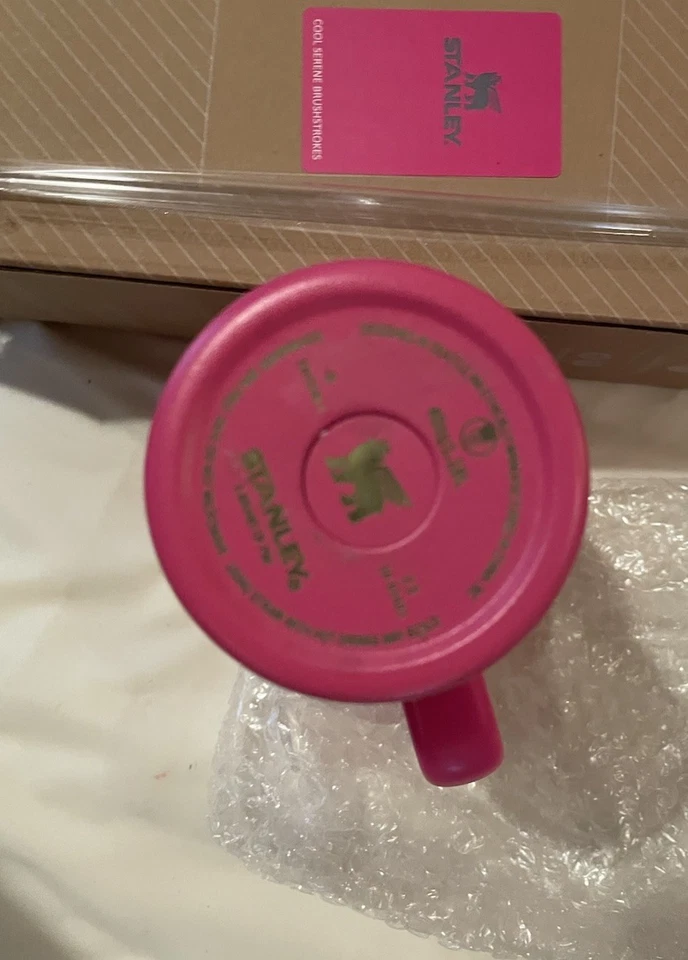 Hello Kitty 40oz Kawaii Cutesy y2k Cup Tumbler Laser Engraved Graphics Hot Pink - Image 3 of 3