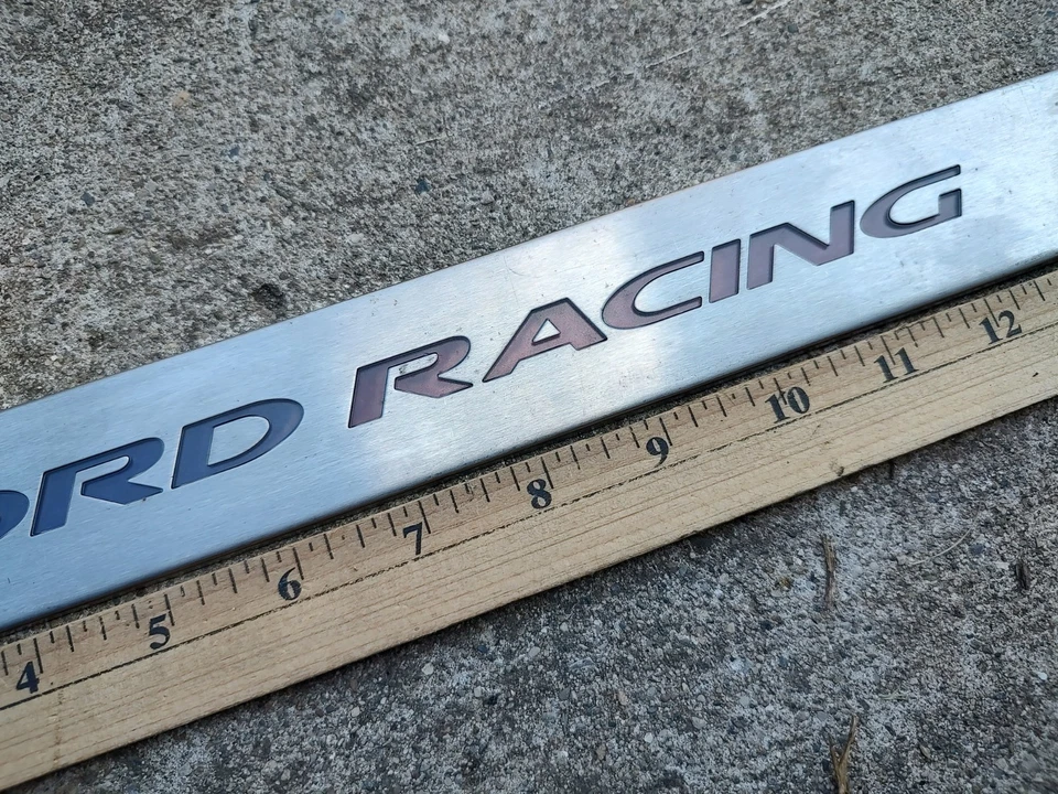 Placa de umbral de puerta Ford Mustang 2011 2012 2013 2014 Ford Racing OEM JT2 Foto 3 de 4