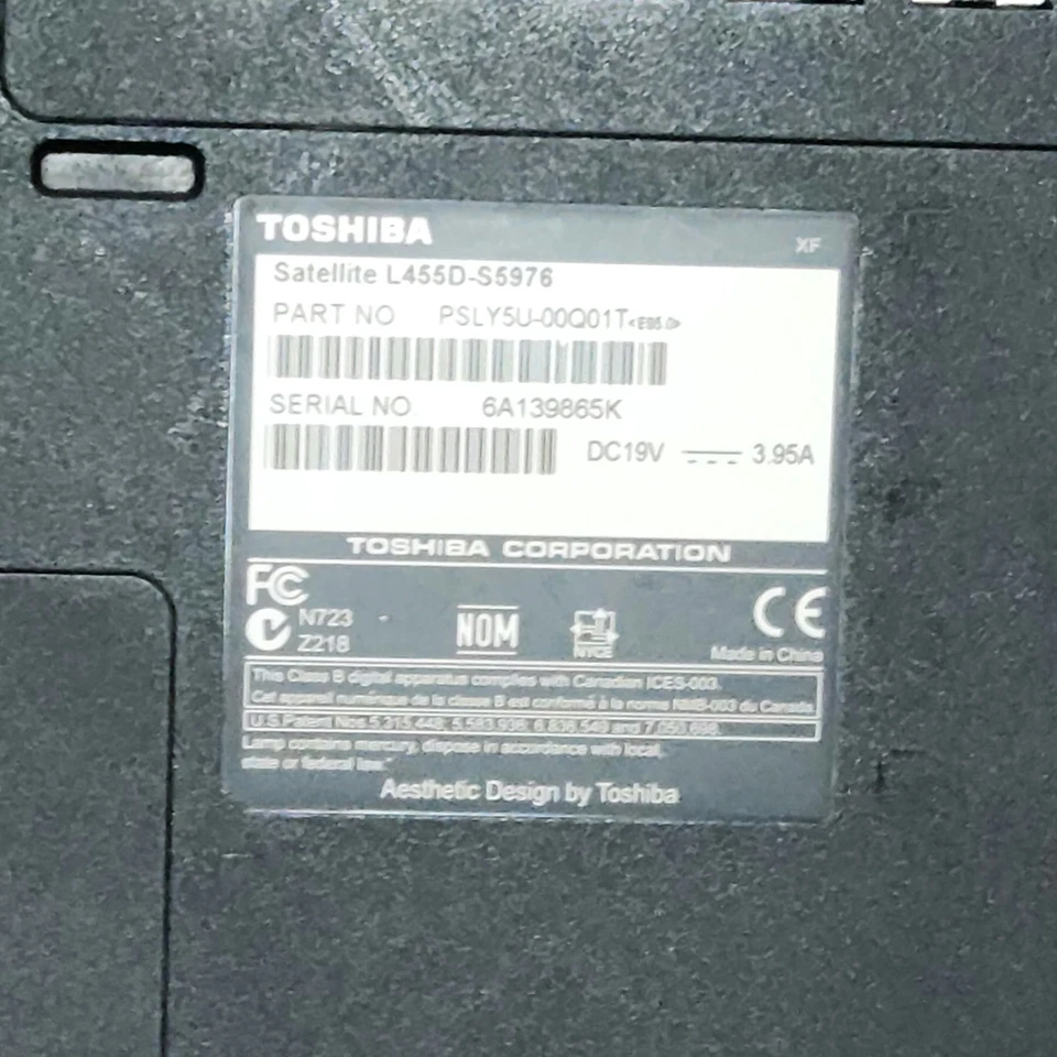 Portátil Toshiba Satellite L455D-S5976 15,6" AMD Sempron SI-42 Notebook sin disco duro Foto 4 de 4
