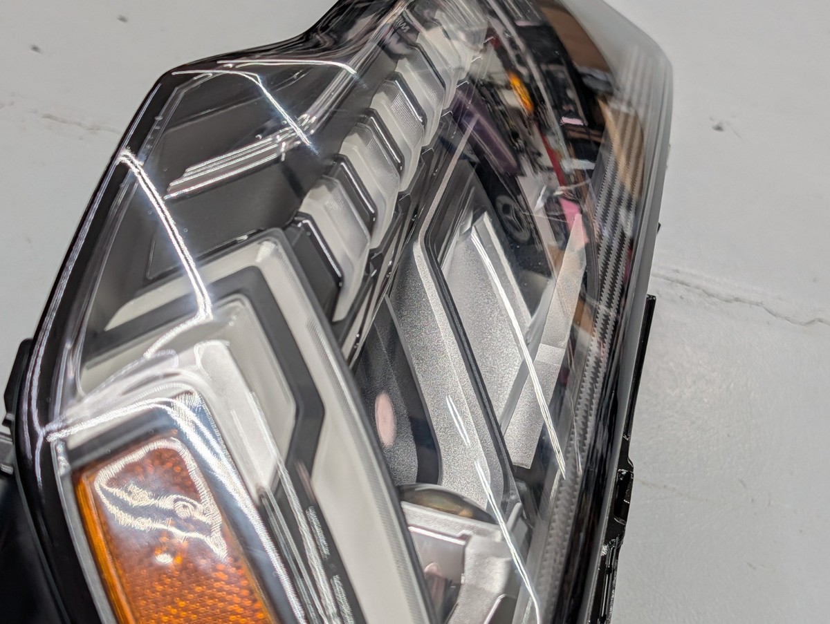 2020-2024 Audi Q7 SQ7 LEFT LH SIDE LED MATRIX HEADLIGHT COMPLETE