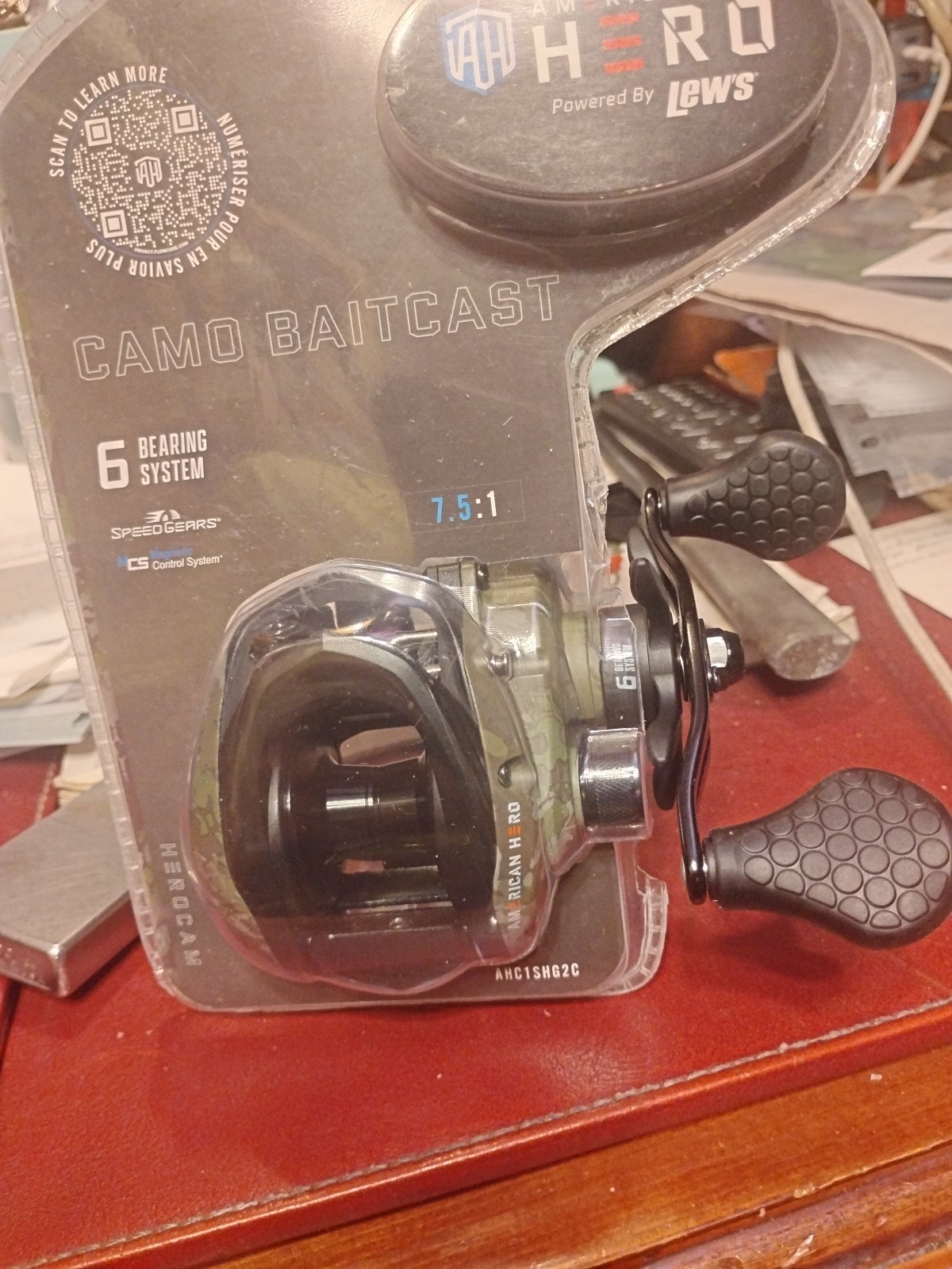 LEWS CAMO BAITCAST AMERICAN HERO FISHING REEL 7.5:1 AHC1SHG2