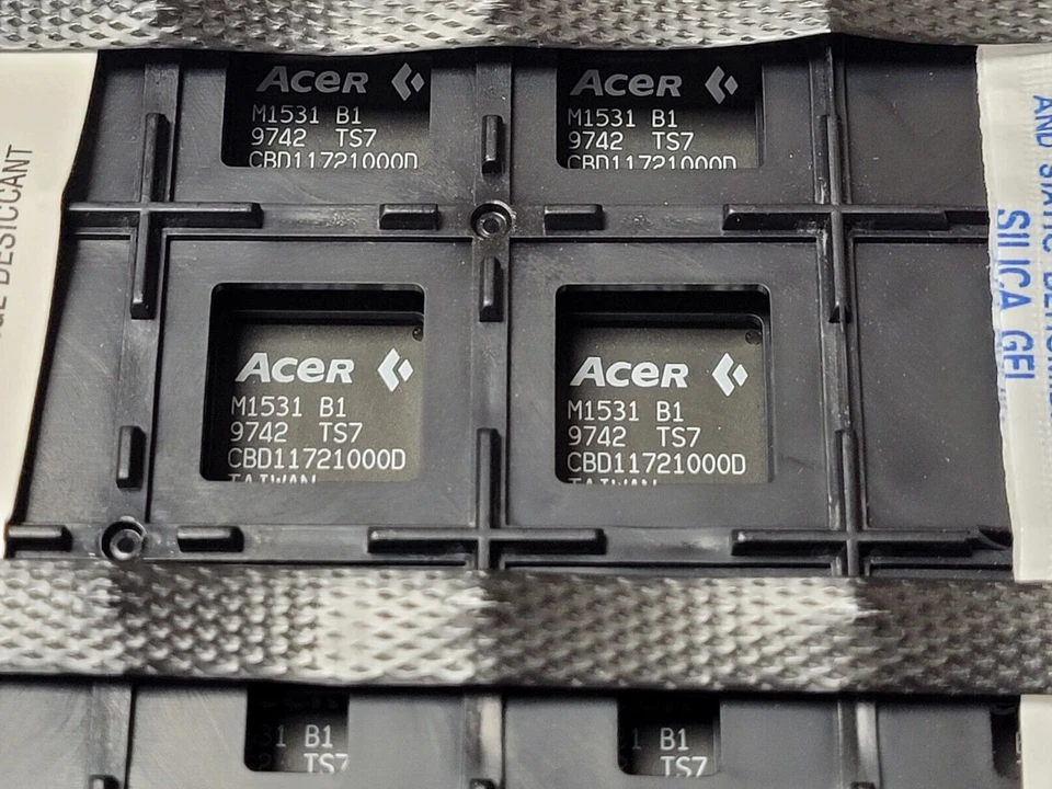 (1 PC) M1531-B1 ACER CHIPSET BGA Foto 3 de 4