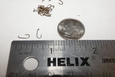 Tiemco TMC 921 Dry Fly Short Shank Bronze Fly Tying Hooks - Qty 21 - Size 18