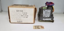 BARKSDALE D2H-H18 PRESSURE SWITCH, .4-18 PSI, .028-1.24 BAR, 60 PSI, NIB