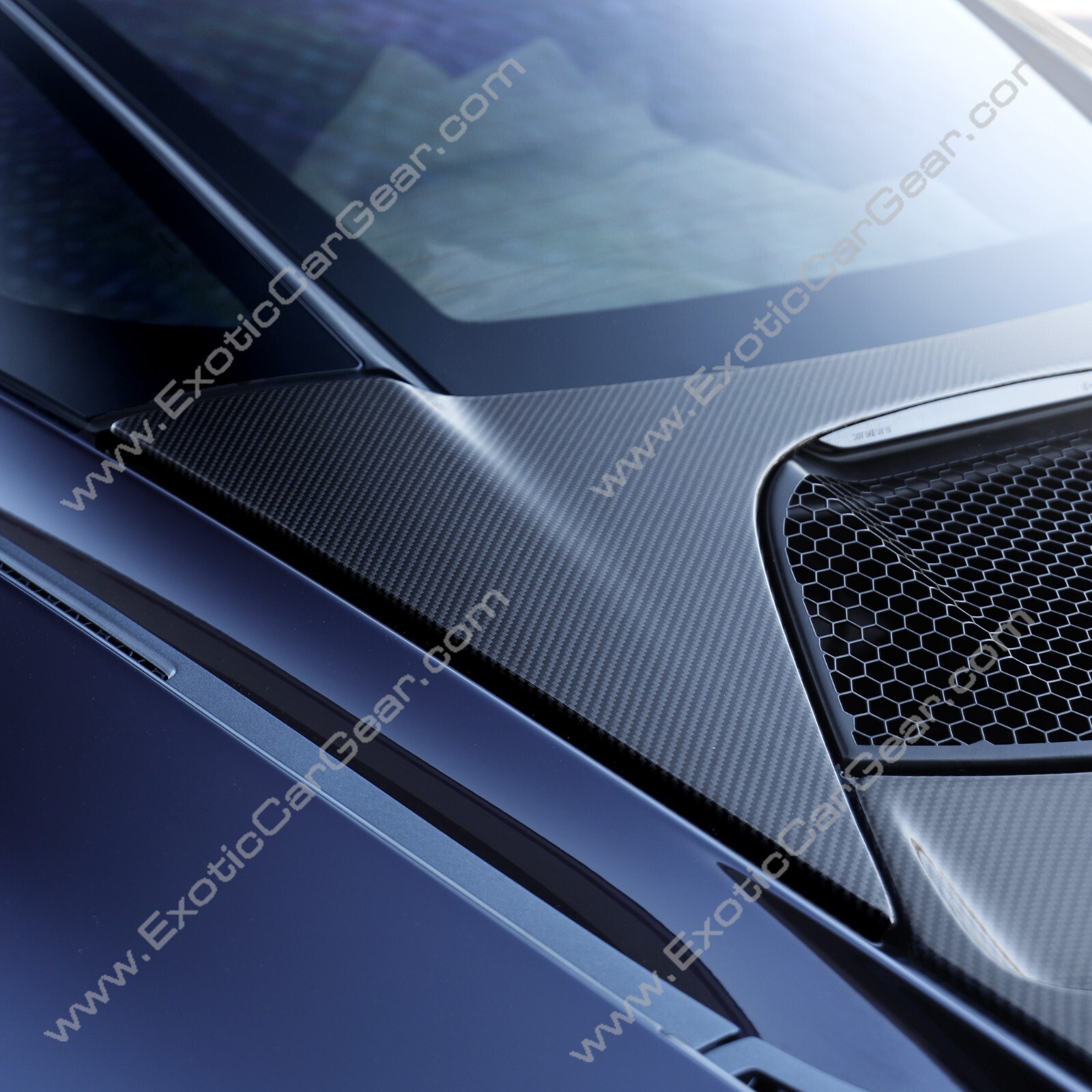 McLaren 720S Carbon Fiber Engine Lid Trim Panel