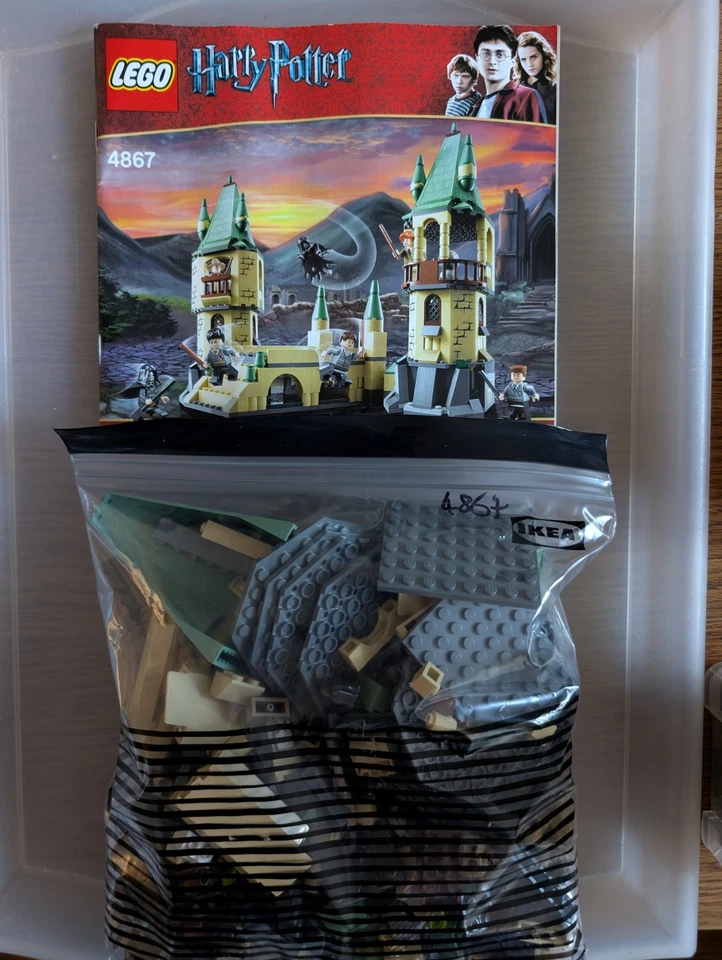LEGO Harry Potter 4867 Hogwarts, photo 1 of 3