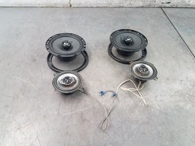 2005 Subaru WRX STi Kenwood / New Skar Speakers #6693 S4