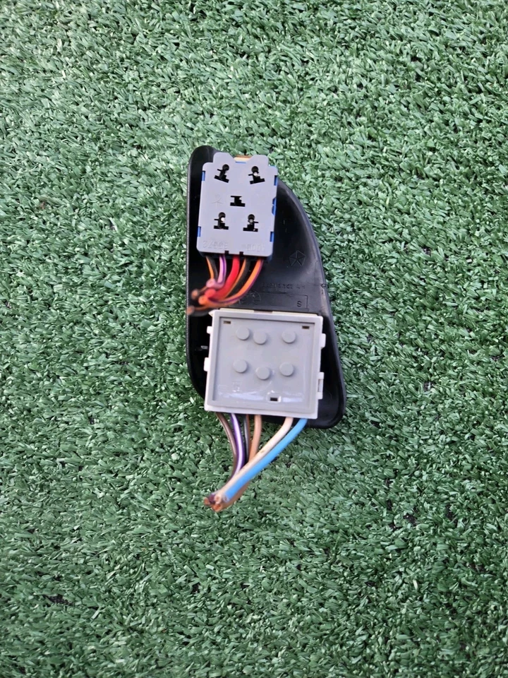 94-97 DODGE RAM 1500 2500 3500 CUMMINS POWER MASTER VENTANA INTERRUPTOR PUERTA IZQUIERDA OEM Foto 3 de 4