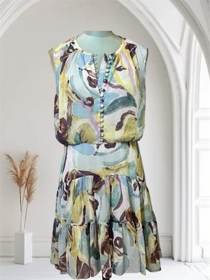 Ted Baker Floral Mini Dress with Tiered Ruffle Details Retail $190  Size 8 NEW