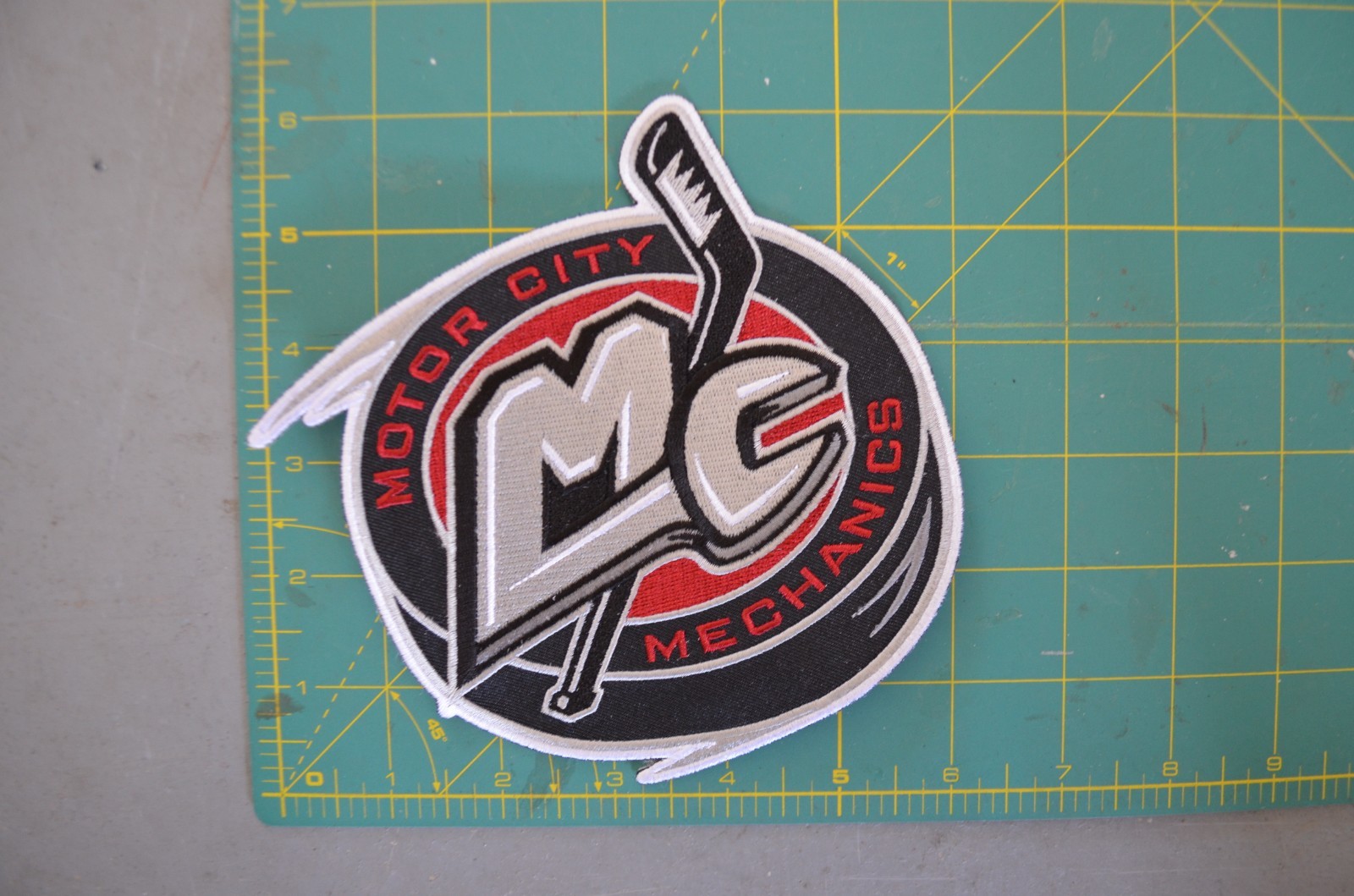 CHOICE of Motor City Mechanics UHL Throwback Hockey Jersey Jacket