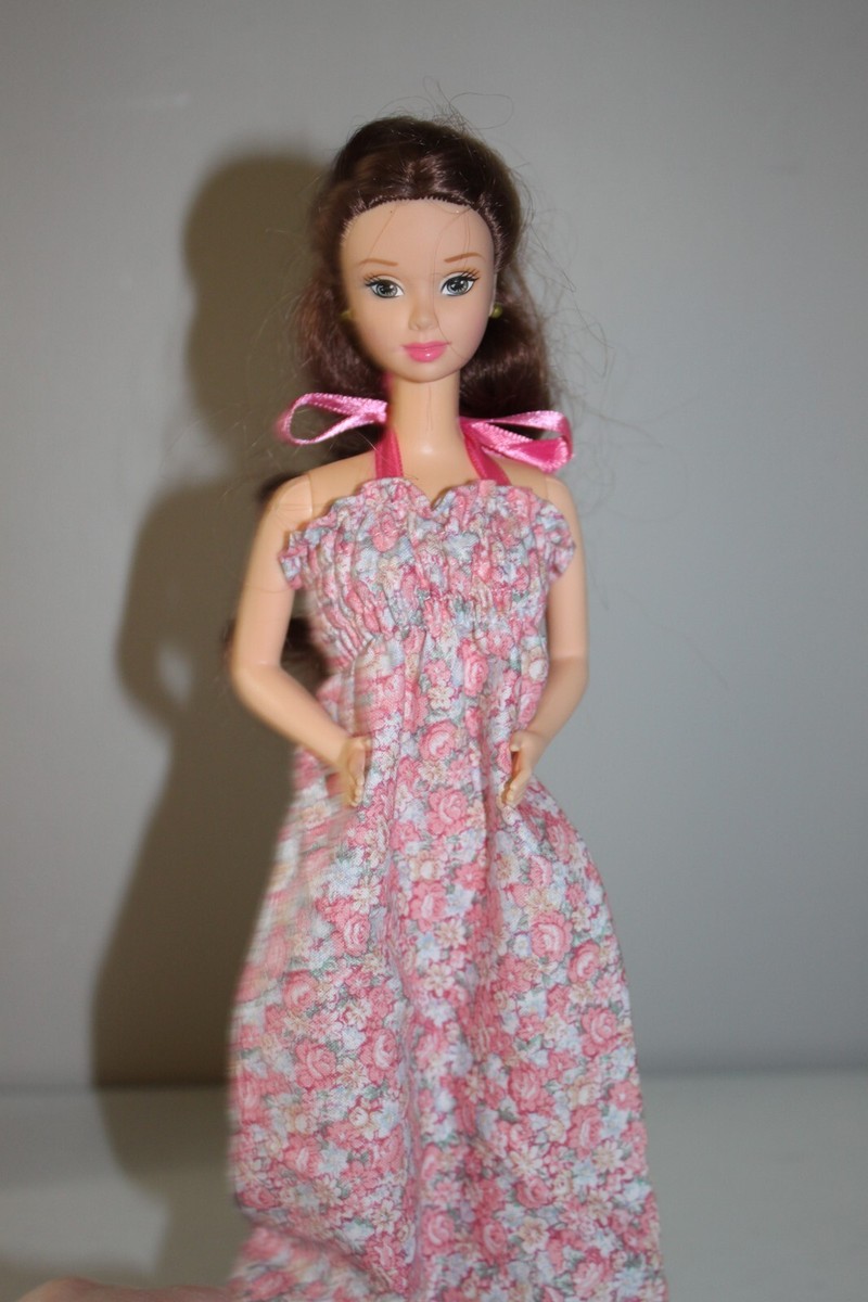 open lace back dress Hotline' Maxi Dress - Barbie