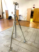 ARRI 10.5 FT ROLLING HEAVY DUTY 2 STAGE EXT LIGHT STAND w 4 1/2 ARRI SUPER CLAMP