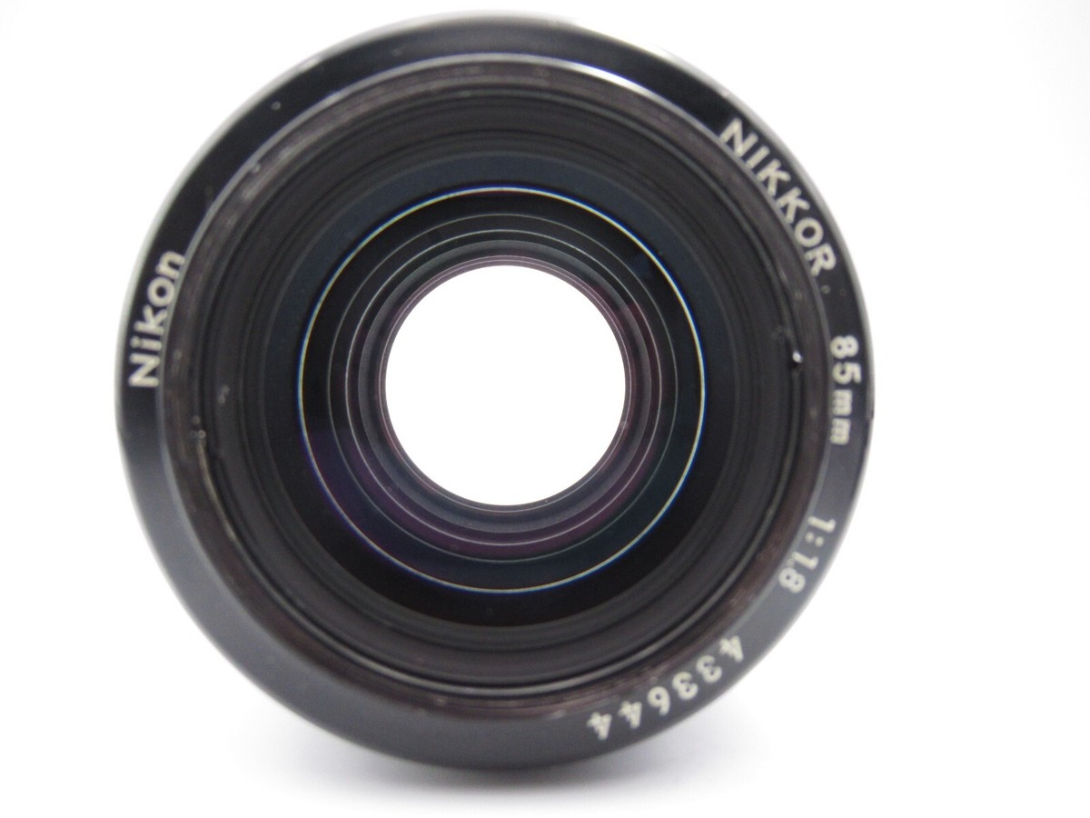 EXCELLENT+++】 Nikon Nikkor 85mm f/1.8 Ai Vintage Manual Focus