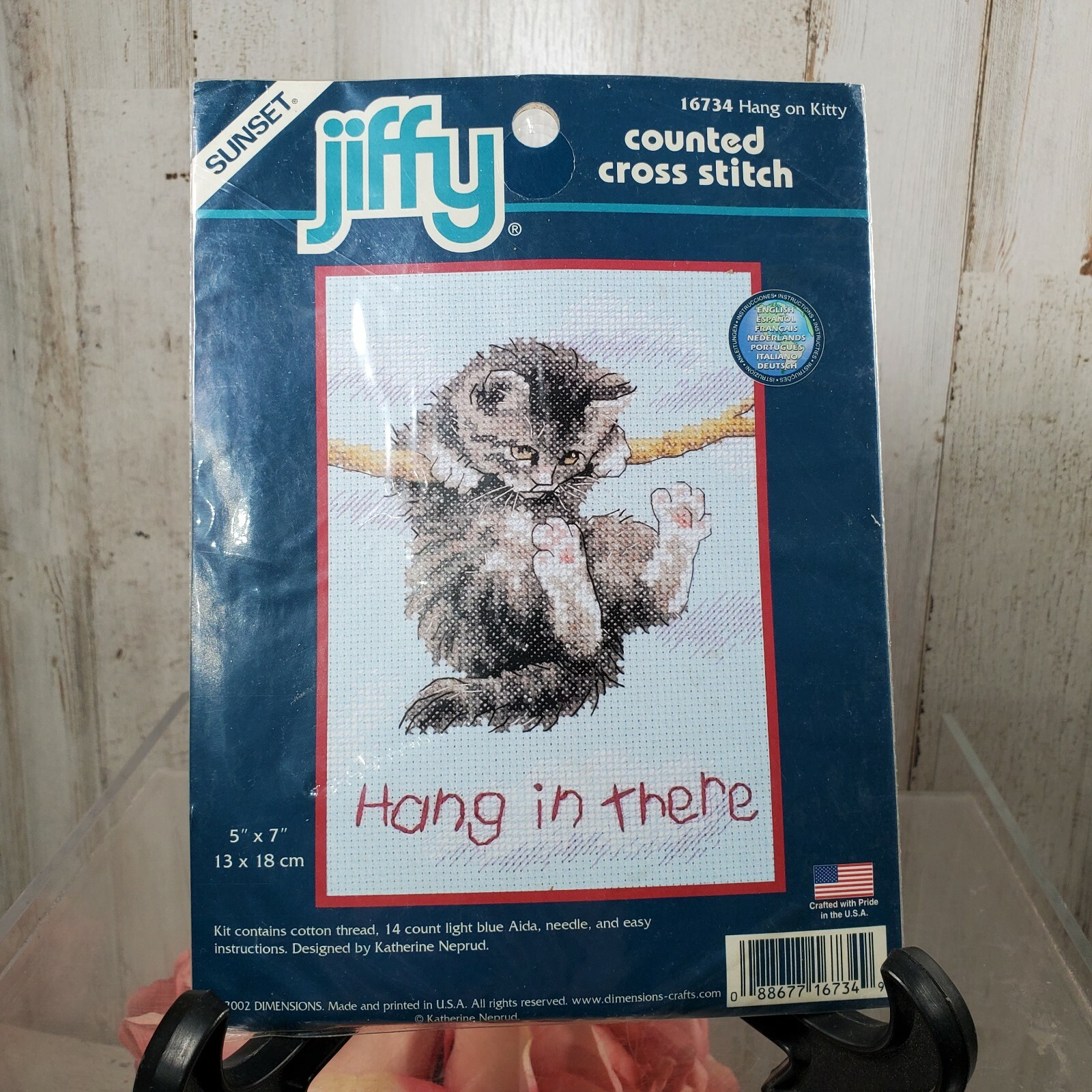 Sunset Jiffy Hang on Kitty Counted Cross Stitch Kit Sealed Toe Beans
