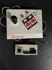 NES Console Bundle! Nintendo Console w Storage, Accessories & Lot Of 23 Games!!