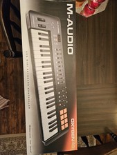 M-Audio Oxygen 49 USB Midi Keyboard Controlle...