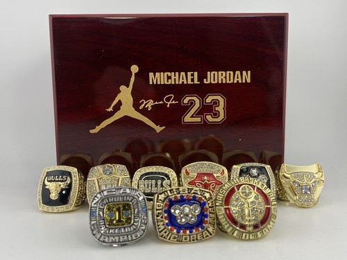 Set 9 anelli Chicago Bulls Michael Jordan Championship con custodia UNC Dream Team HOF - Foto 4 di 12