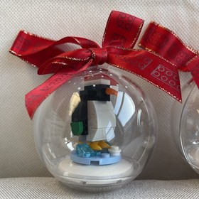 LEGO Christmas Ornaments 853574 Reindeer 853796 Penguin 853345 Gold Bricks