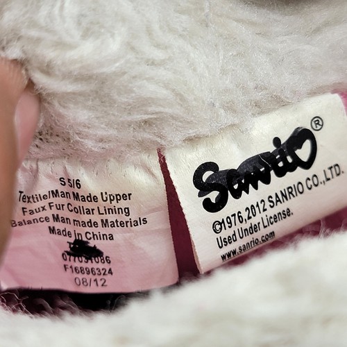 Sanrio Hello Kitty Girl Small 5/6 Pink Faux Fur Collar Lining Outdoor Snow Boots - Picture 9 of 12