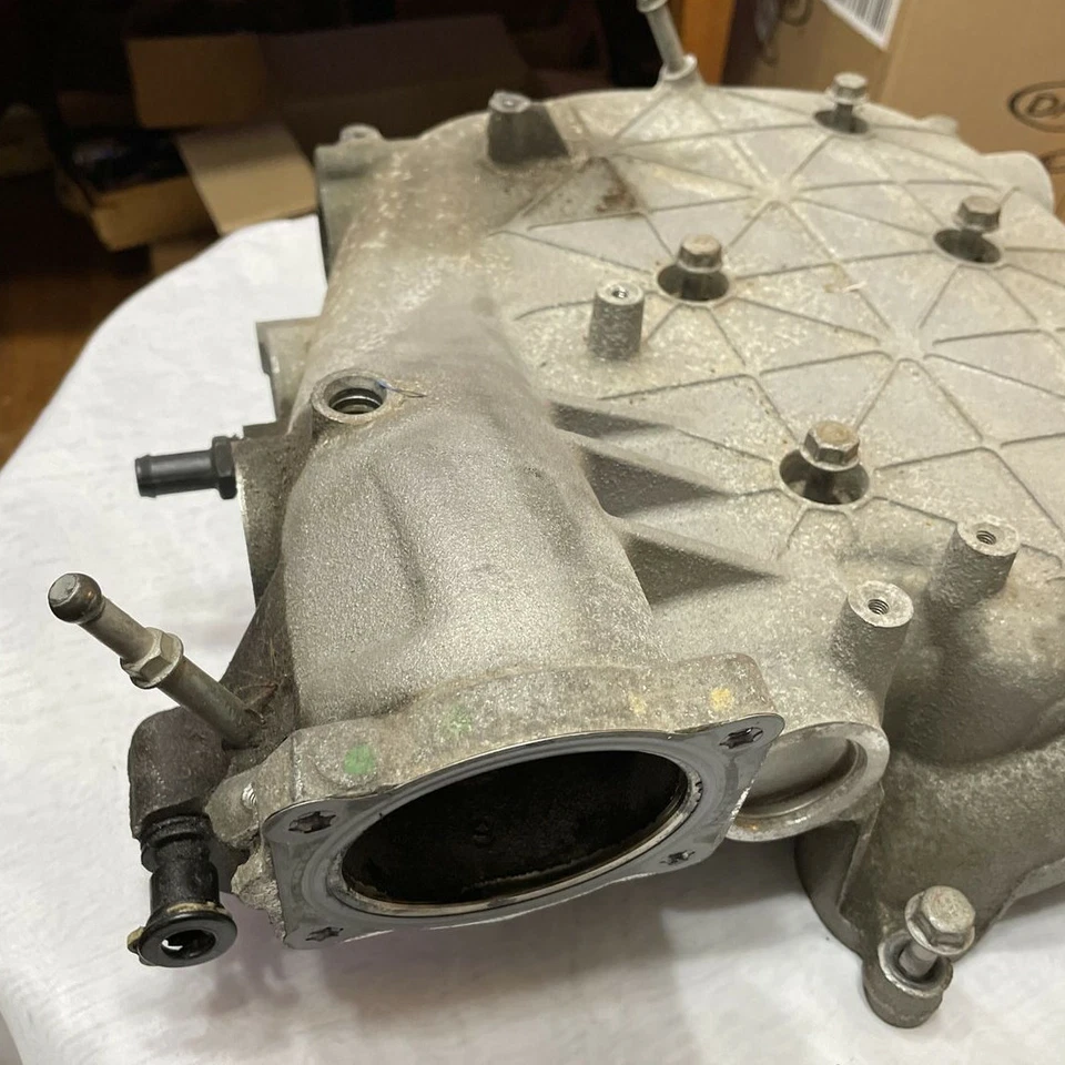 GMC ACADIA 2008-2013 3,6 colector de admisión OEM admisión de aire GM Foto 3 de 4