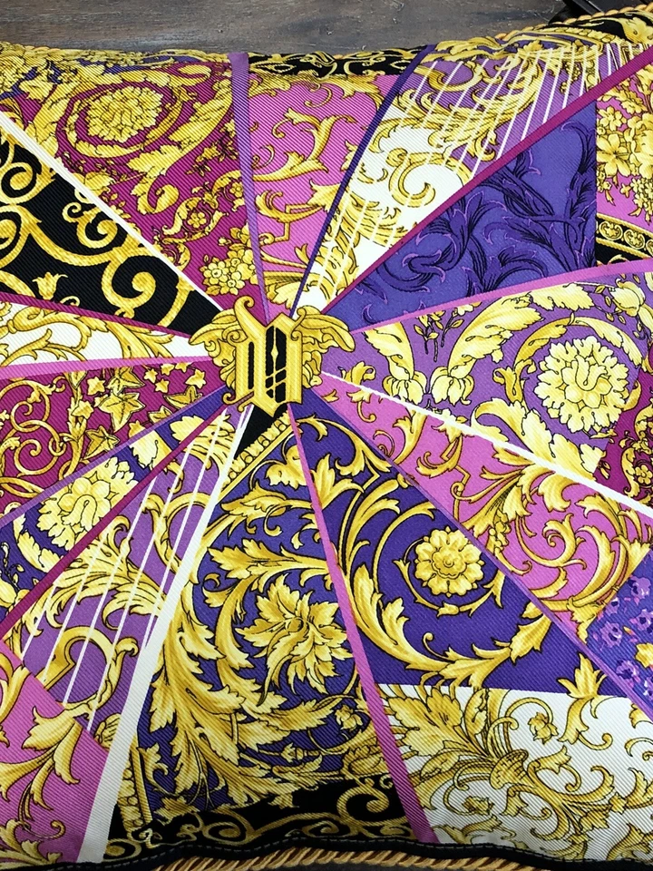 GIANNI VERSACE pillow silk Roped size 17” - Image 2 of 3