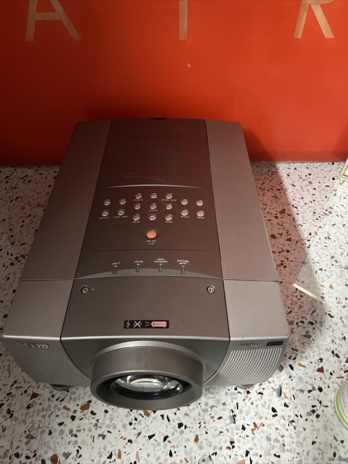 sanyo pro xtrax multimedia Projector eBay