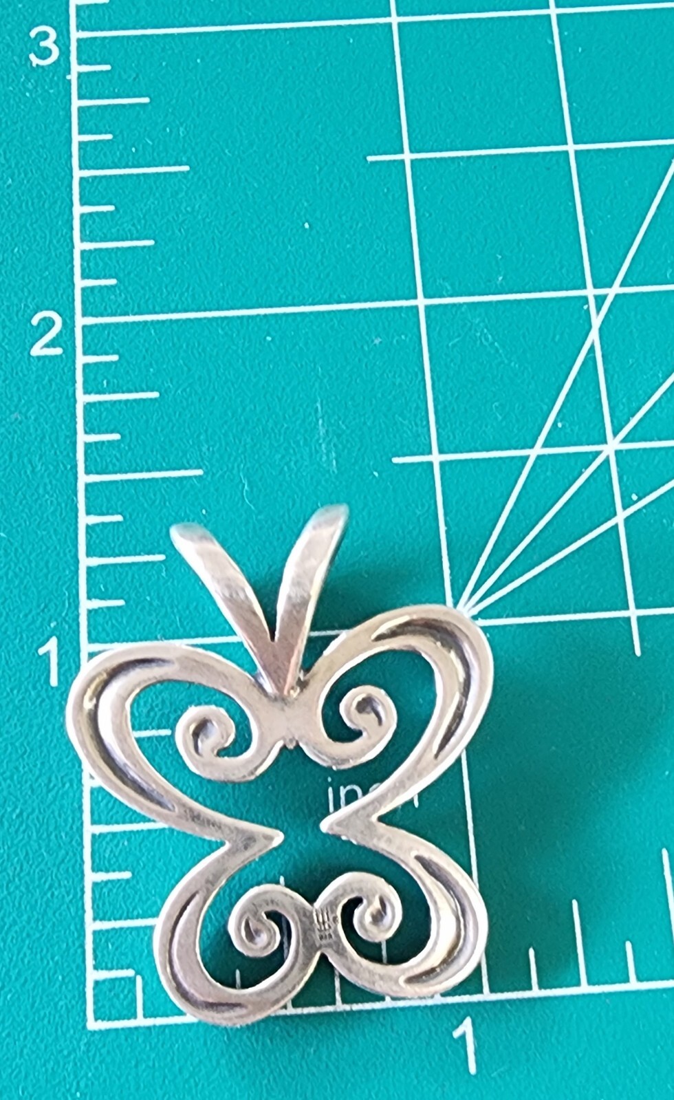 Retired James Avery Butterfly Pendant with Large Bail Gem