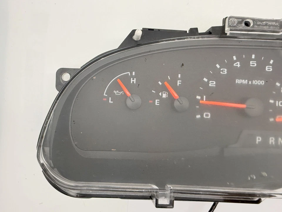 OEM 04-08 Ford E250 E150 E350 Econoline Van Speedometer Instrument Cluster Gauge - Image 2 of 4