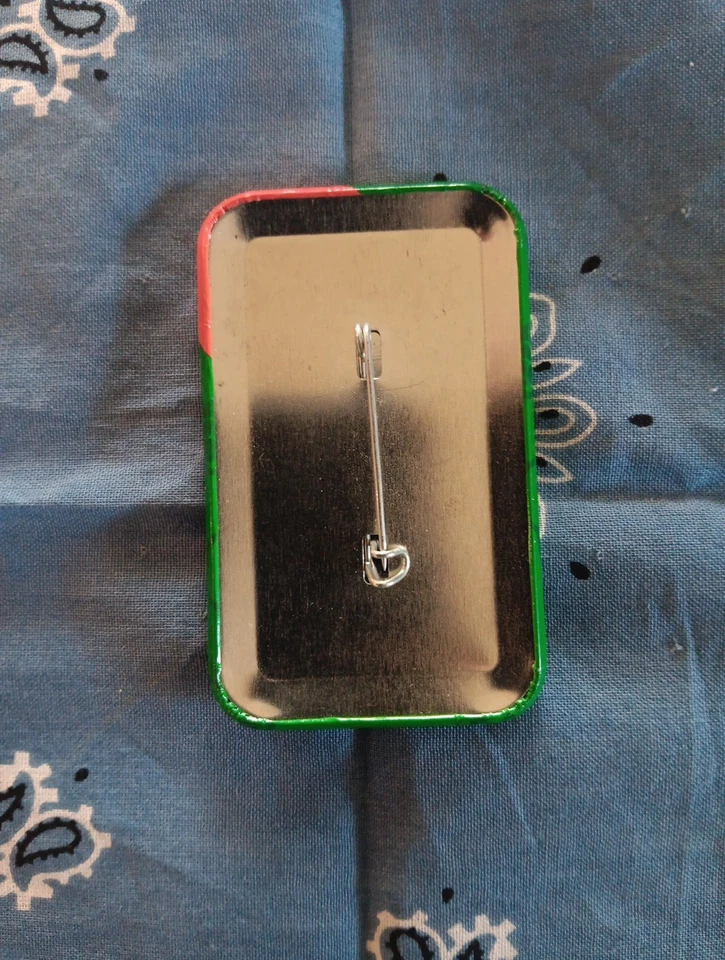 Vintage Timon & Pumbaa's Wild Adventures Free toy Promotional Movie Pin Disney - Image 3 of 4