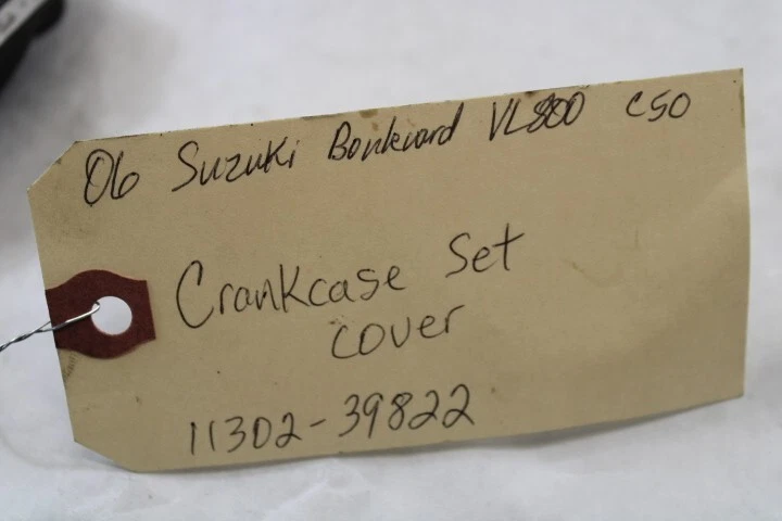 Juego de funda cárter 11302-39822 2006 Suzuki Boulevard C50 Foto 2 de 4
