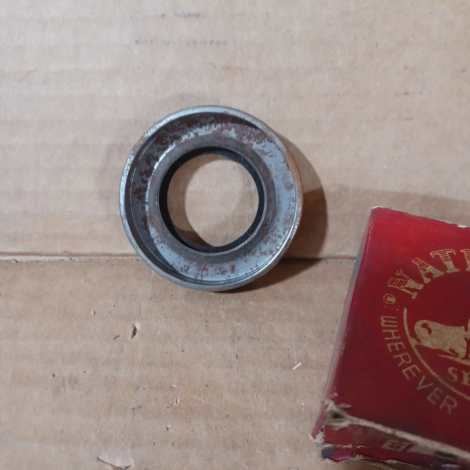 NOS 1936 - 1948 CHRYSLER DODGE DESOTO PLYMOUTH Mopar REAR AXLE SEAL (INNER) 5983 - Image 4 of 4