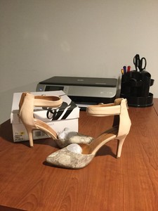 snakeskin pumps nine west