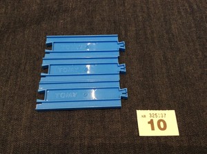 thomas tank engine blue track