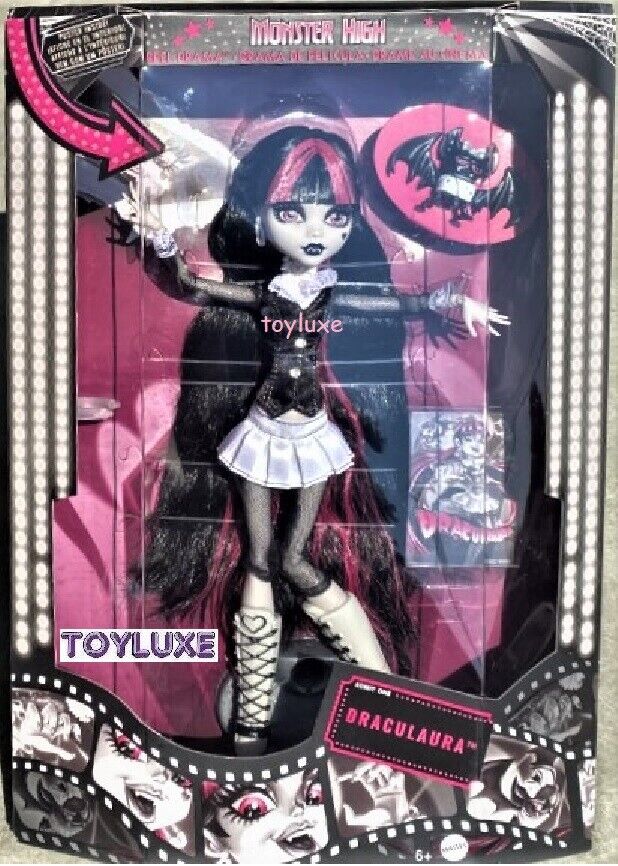 Monster High Draculaura Reel Drama Doll Pet Bat Poster Stand New 2022  Exclusive 194735104819