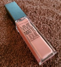 Lápiz labial líquido mate Maybelline Color Sensational Vivid 10 Nude Flush