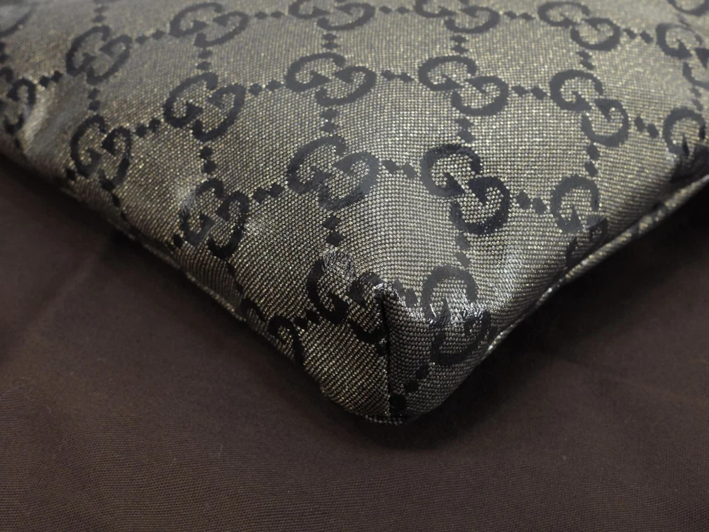 Gucci GG Supreme Belt Bag in Gray Black Leather 11.6x6.4 Inches