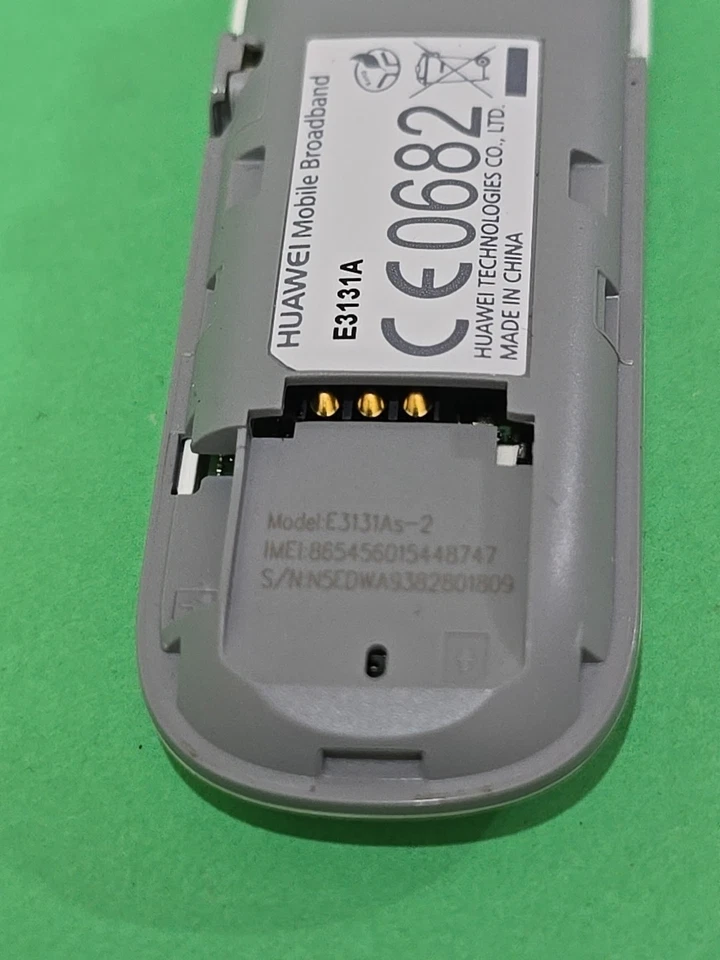 Modem dongle USB Huawei E3131 As-2 3G / 2G débloqué Hilink blanc d'occasion - Photo 4/4