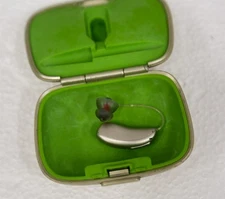 Phonak Audeo P90-R Hearing Aid (Right ONLY) (121025)